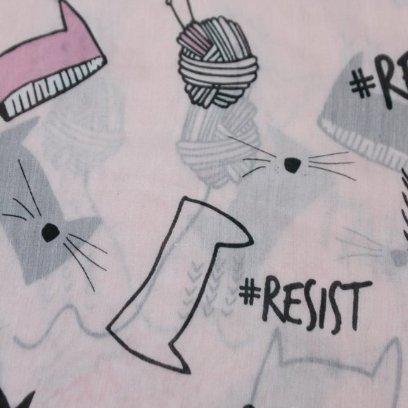 Saucey Chic by Saucey Socks Resist Scarf - Picture 6 of 6